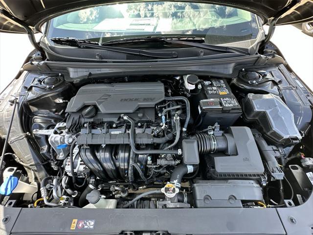 Photo of 2025 Interstellar Gray Kia K4