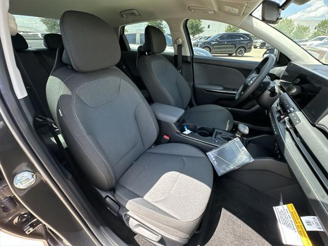 Photo of 2025 Interstellar Gray Kia K4