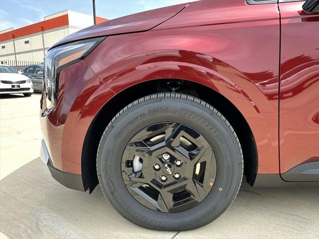 Photo of 2025 Flare Red Kia Carnival