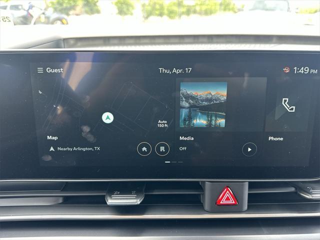 Photo of 2025 Flare Red Kia Carnival