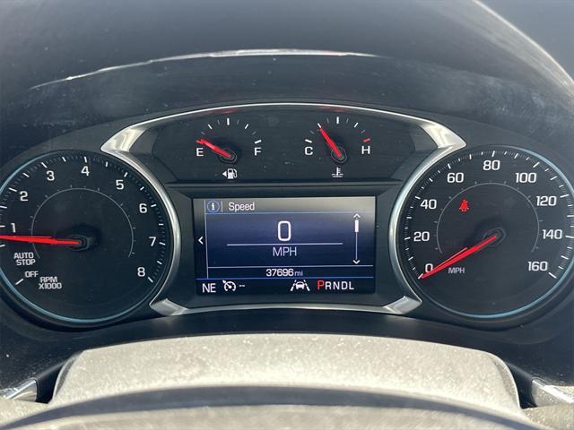 Photo of 2020 Silver Ice Metallic Chevrolet Equinox