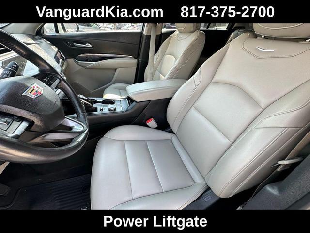 Photo of 2021 Radiant Silver Metallic Cadillac XT4