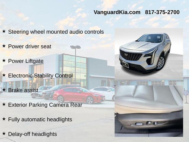 Photo of 2021 Radiant Silver Metallic Cadillac XT4