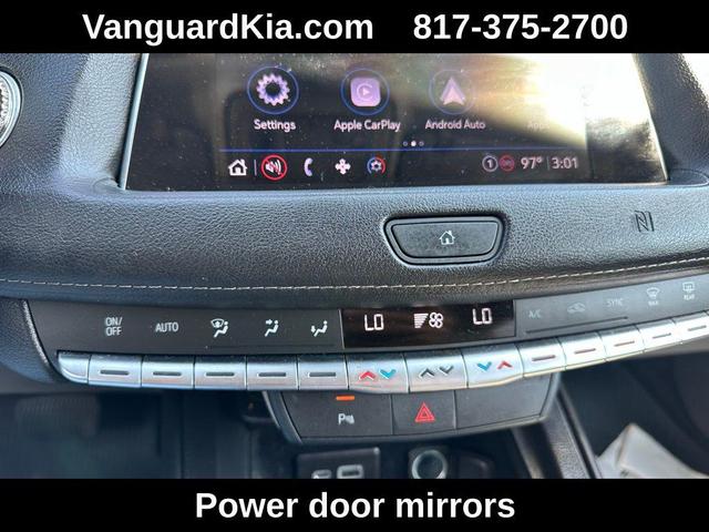 Photo of 2021 Radiant Silver Metallic Cadillac XT4