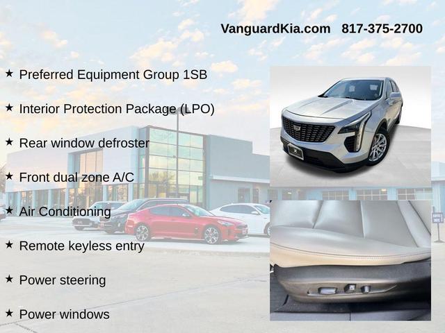 Photo of 2021 Radiant Silver Metallic Cadillac XT4