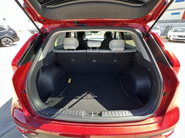 Photo of 2025 Runway Red Kia Niro
