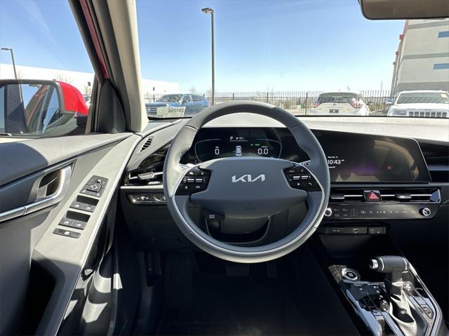 Photo of 2025 Runway Red Kia Niro