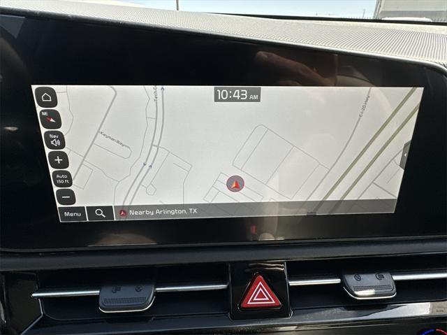 Photo of 2025 Runway Red Kia Niro