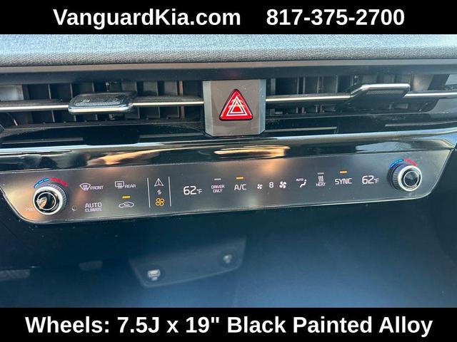 Photo of 2022 Glacier Kia EV6