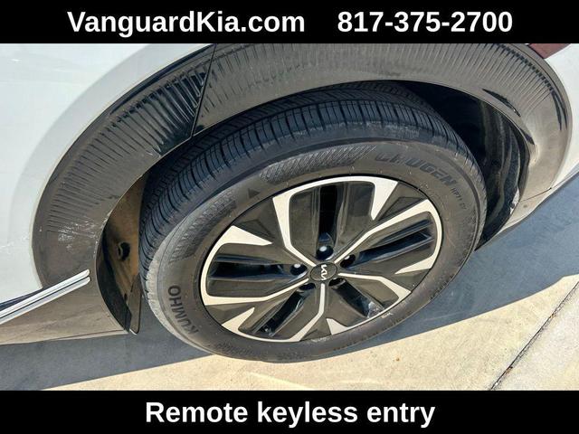 Photo of 2022 Glacier Kia EV6