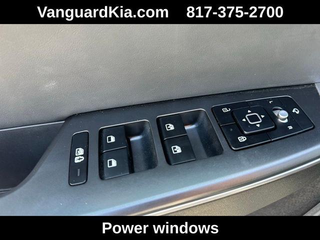 Photo of 2022 Glacier Kia EV6