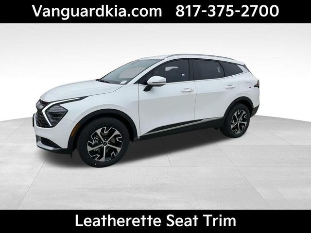 Photo of 2025 Snow White Pearl Kia Sportage Hybrid