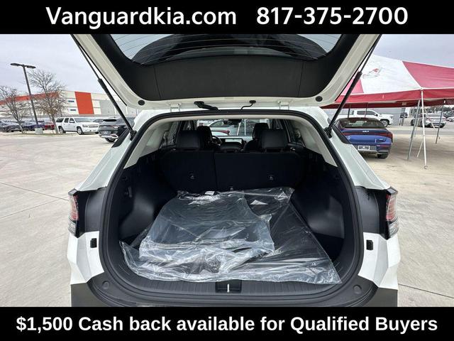 Photo of 2025 Snow White Pearl Kia Sportage Hybrid