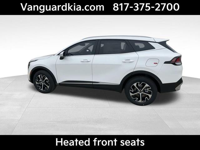 Photo of 2025 Snow White Pearl Kia Sportage Hybrid