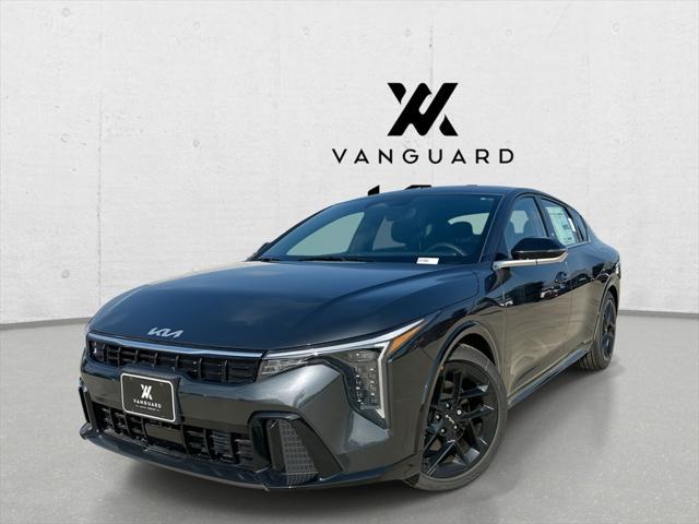 Photo of 2025 Interstellar Gray Kia K4