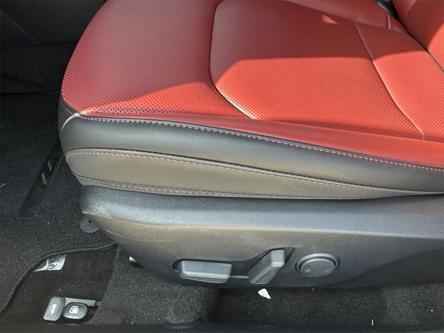 Photo of 2025 Interstellar Gray Kia K4