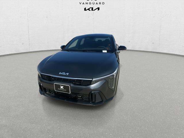 Photo of 2025 Interstellar Gray Kia K4