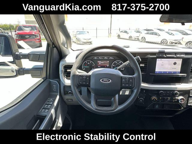 Photo of 2024 OXFORD WHITE Ford F-350