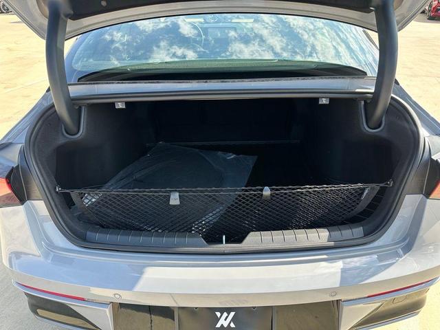 Photo of 2026 Wolf Gray Kia K5