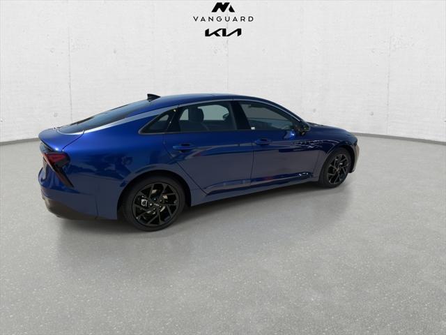 Photo of 2026 Yacht Blue Kia K5