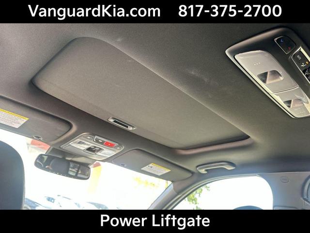 Photo of 2024 Wolf Gray Kia Telluride