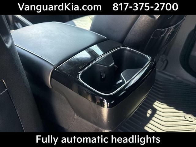 Photo of 2024 Wolf Gray Kia Telluride