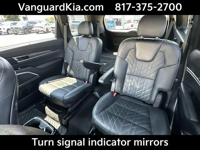 Photo of 2024 Wolf Gray Kia Telluride