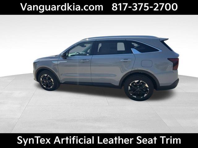 Photo of 2025 Wolf Gray Kia Sorento