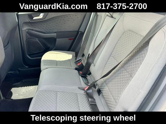 Photo of 2020 OXFORD WHITE Ford Escape