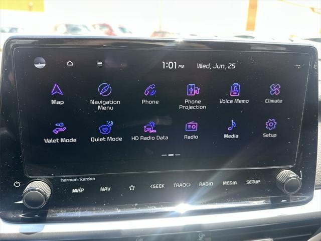 Photo of 2024 Currant Red Kia Forte