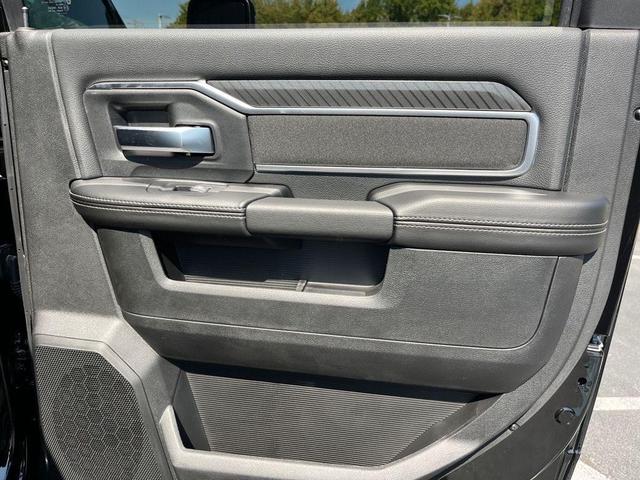 Photo of 2025 Diamond Black RAM 2500