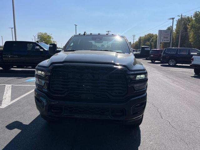 Photo of 2025 Diamond Black RAM 2500