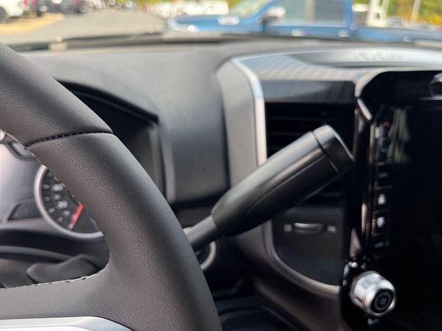 Photo of 2025 Diamond Black RAM 2500