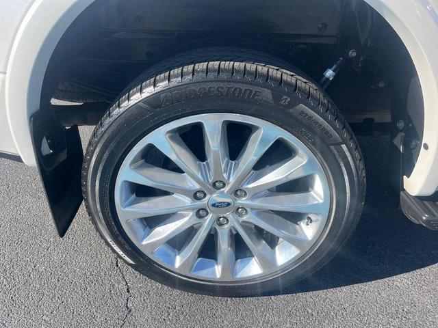 Photo of 2019 White Platinum Ford F-150