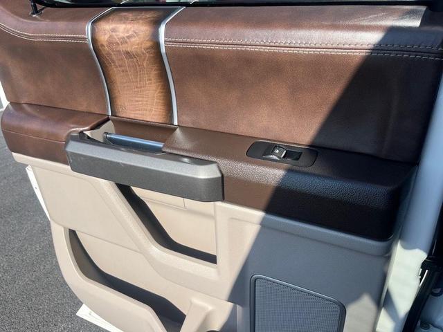 Photo of 2019 White Platinum Ford F-150