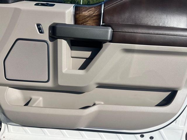 Photo of 2019 White Platinum Ford F-150