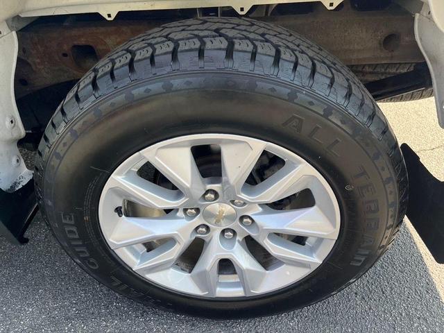 Photo of 2021 Summit White Chevrolet Silverado 1500