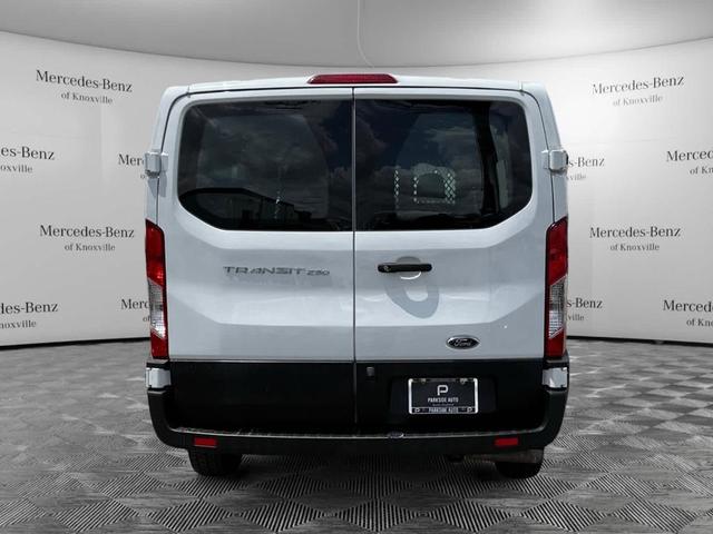 Photo of 2023 Oxford White Ford Transit-250