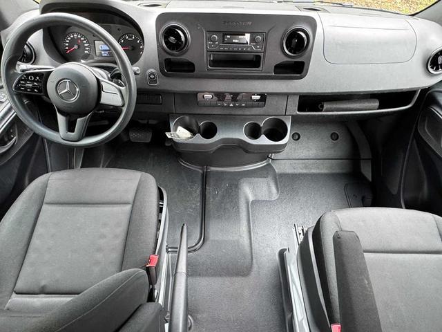 Photo of 2023 Arctic White Mercedes-Benz Sprinter 2500