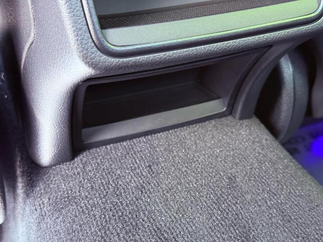 Photo of 2025 Black Mercedes-Benz C-Class