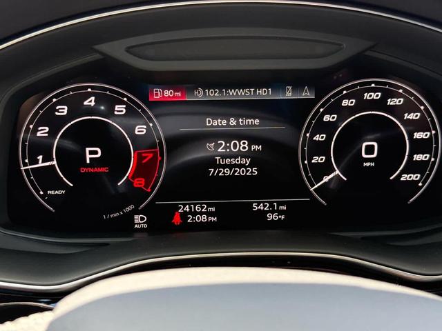 Photo of 2021 Orca Black Metallic Audi RS Q8