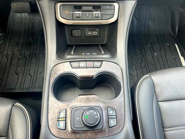 Photo of 2023 Ebony Twilight Metallic GMC Acadia