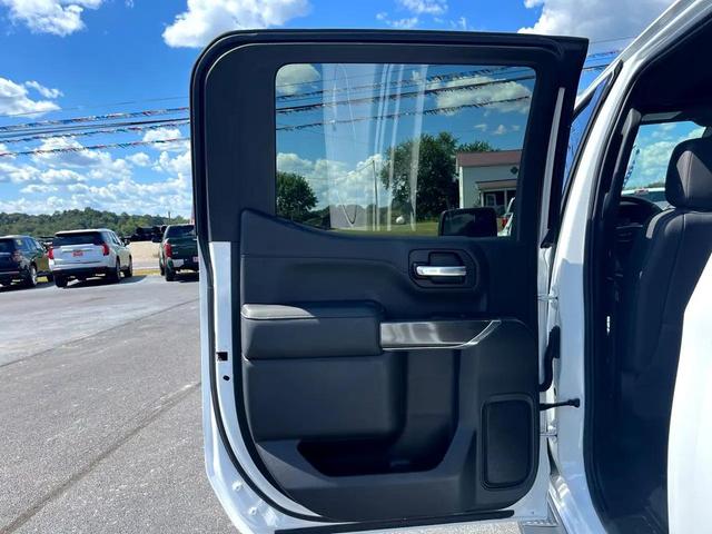Photo of 2020 Summit White GMC Sierra 1500