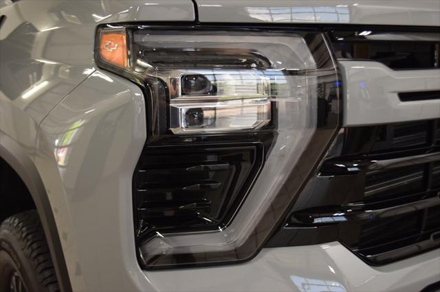 Photo of 2024 Slate Gray Metallic Chevrolet Silverado 2500