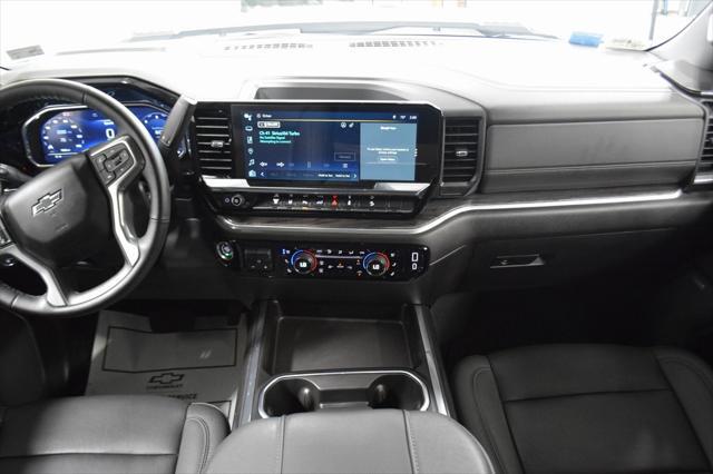 Photo of 2024 Slate Gray Metallic Chevrolet Silverado 2500