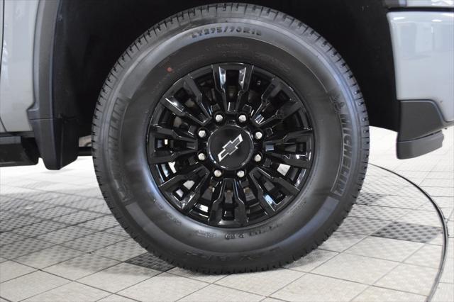Photo of 2024 Slate Gray Metallic Chevrolet Silverado 2500