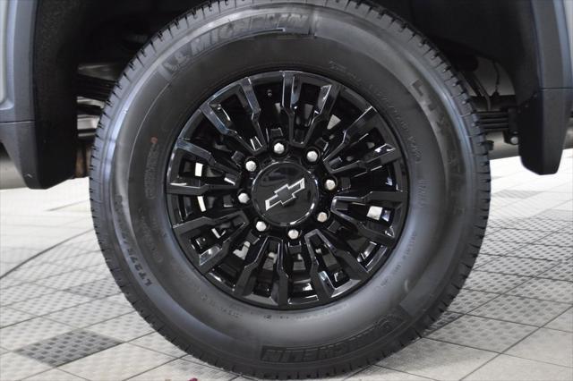 Photo of 2024 Slate Gray Metallic Chevrolet Silverado 2500