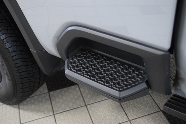 Photo of 2024 Slate Gray Metallic Chevrolet Silverado 2500