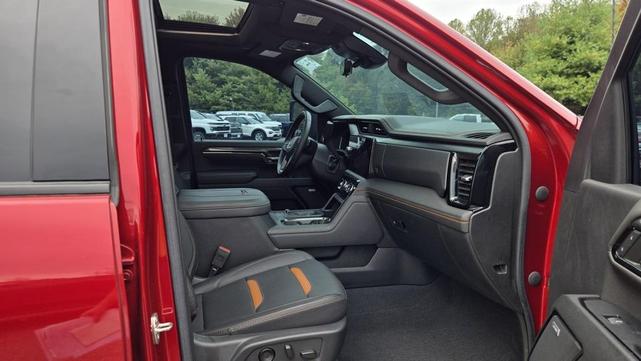 Photo of 2024 Volcanic Red Tintcoat GMC Sierra 2500