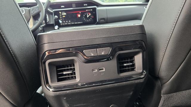 Photo of 2024 Volcanic Red Tintcoat GMC Sierra 2500